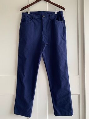 Lululemon Men's Navy Blue Casual Pants size 32X 28”L